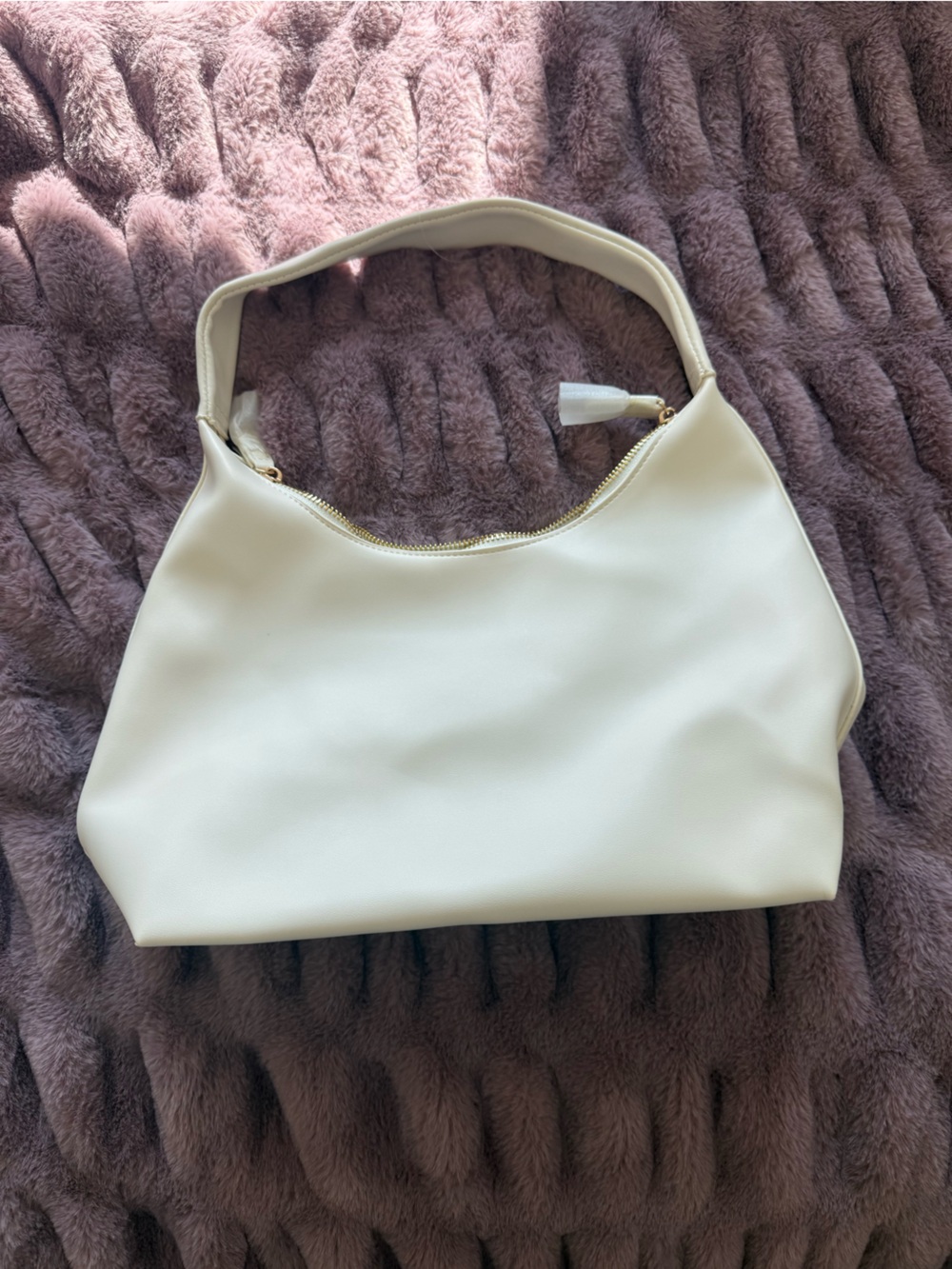 White Shoulder Bag with Top Zip